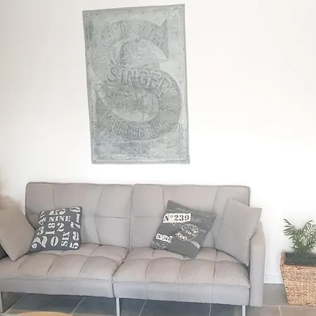 Lumineux A Sainte-genevieve, 45 M² Jardin Apartmán *