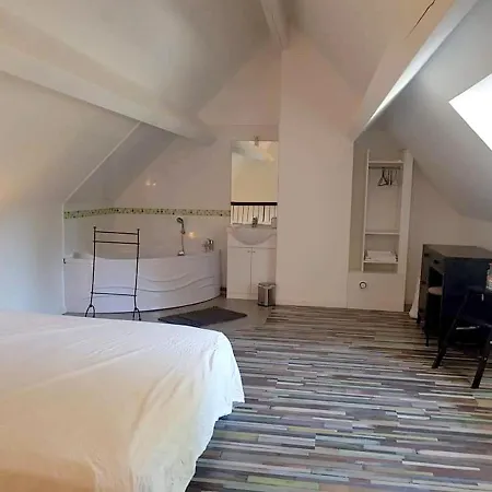 Lumineux A Sainte-genevieve, 45 M² Jardin Διαμέρισμα