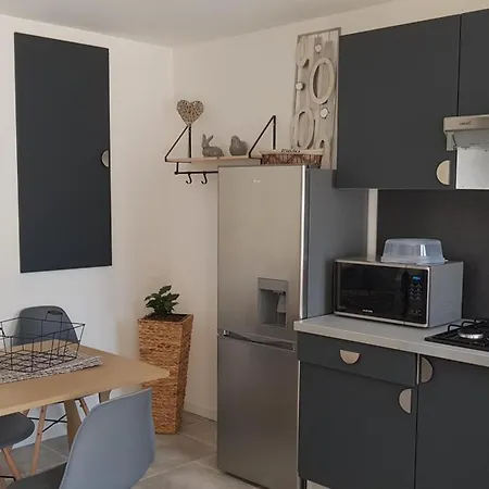 Διαμέρισμα Lumineux A Sainte-genevieve, 45 M² Jardin
